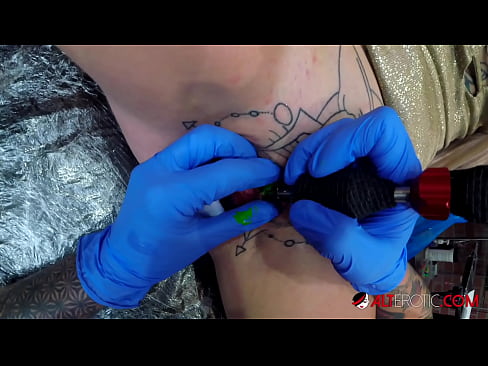 ❤️ An hottie thar a bheith tattooed Sully Savage fuair tattoo ar a clitoris ☑ Sluts uainn ga.porngameshub.ru
